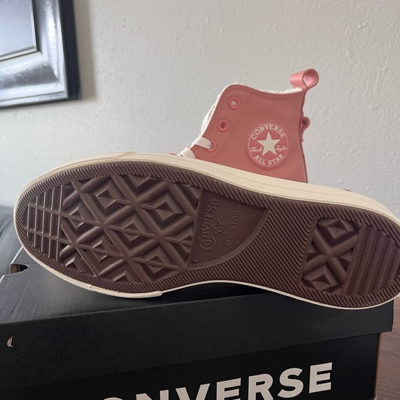 NWT Women's Converse Lift Hi leather sneakers with sherpa inside - Pink -A04256C - Picture 10 of 10